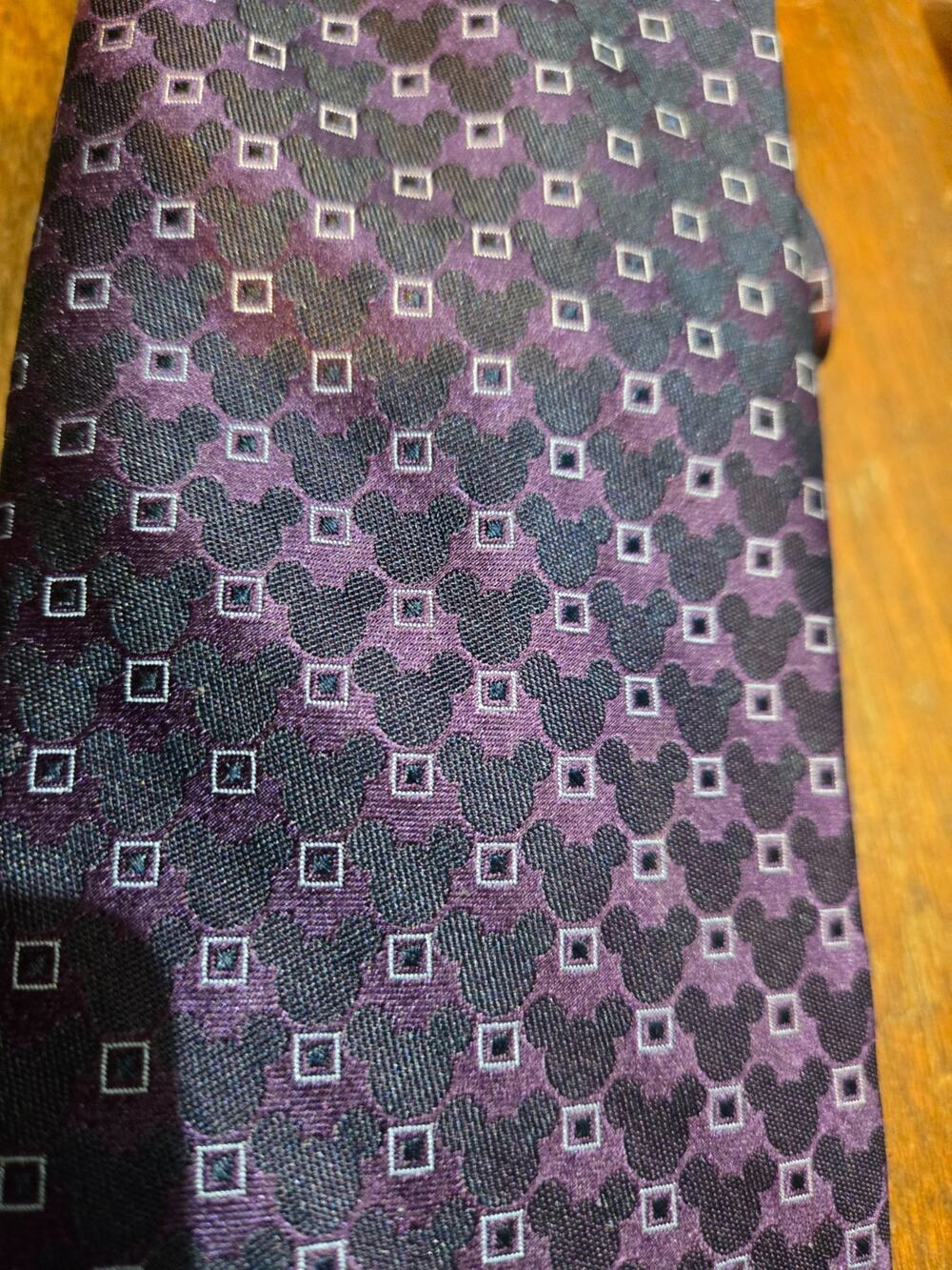 Disney Parks Mickey Mouse Mens Tie Silk Purple 60” Geometric All-Over Pattern